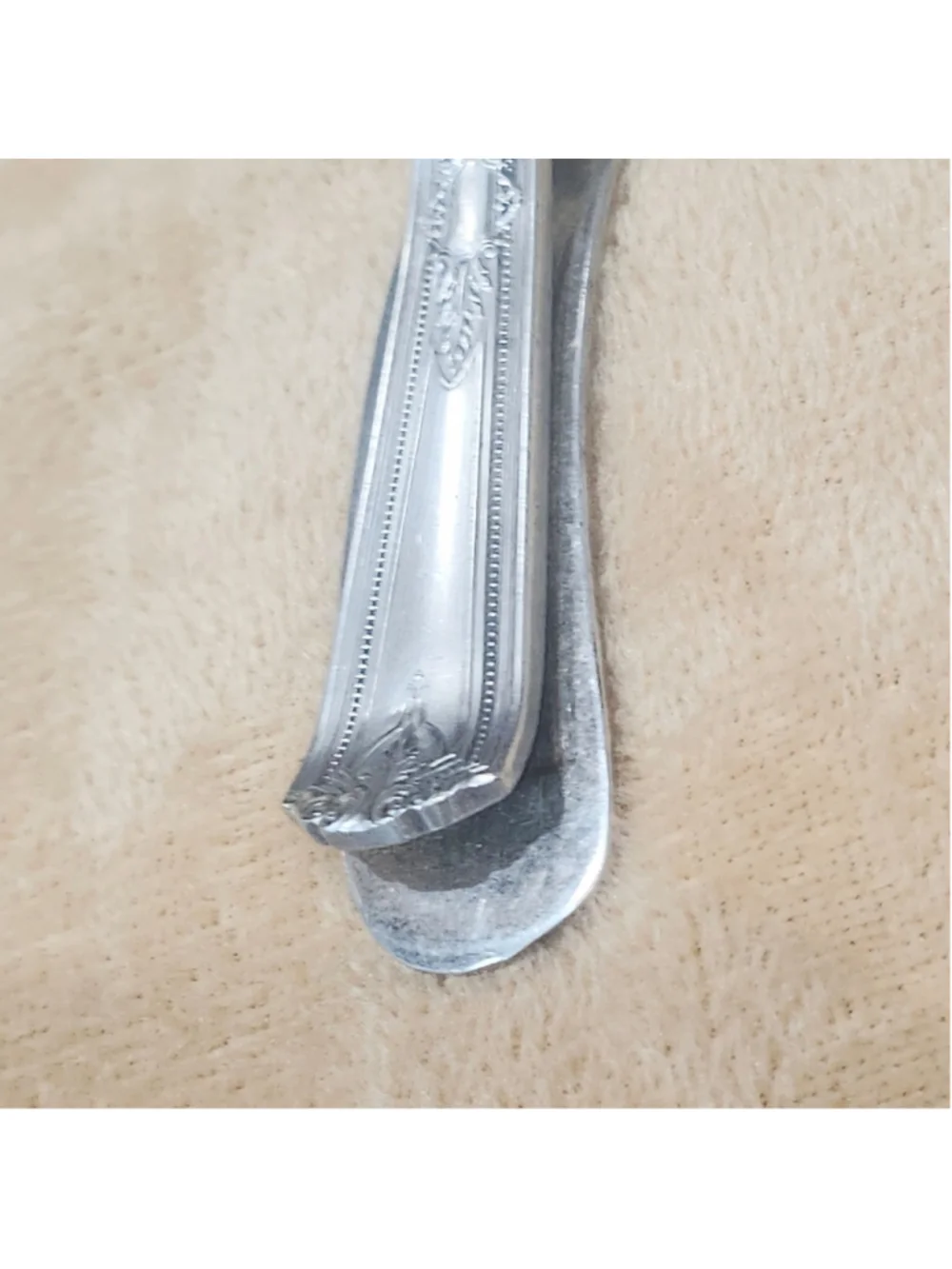 R&B Reed & Barton Silverplate Manor Money Clip Card Holder